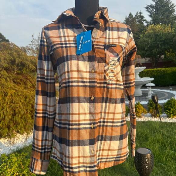 Shop Calico Basin Flannel LS Shirt - Womens - Picture 1 of 8